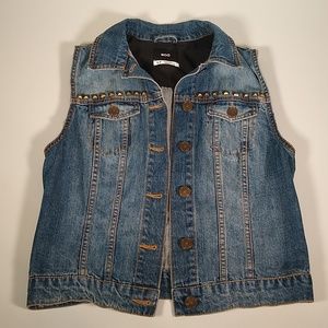 BDG Urban Outfitters studded denim vest S